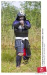 samurai-v-dospehah-v-boevoi-stoike-s-mechom-0003781324-preview.jpg